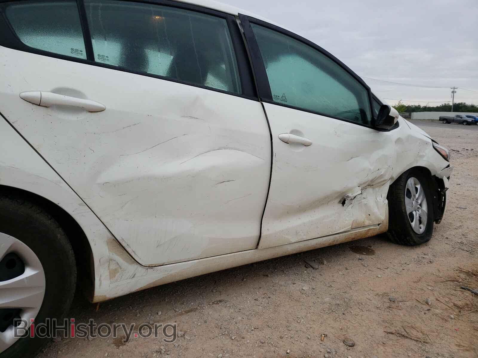 2017 KIA FORTE - VIN: 3KPFK4A70HE079552 - Фото 9