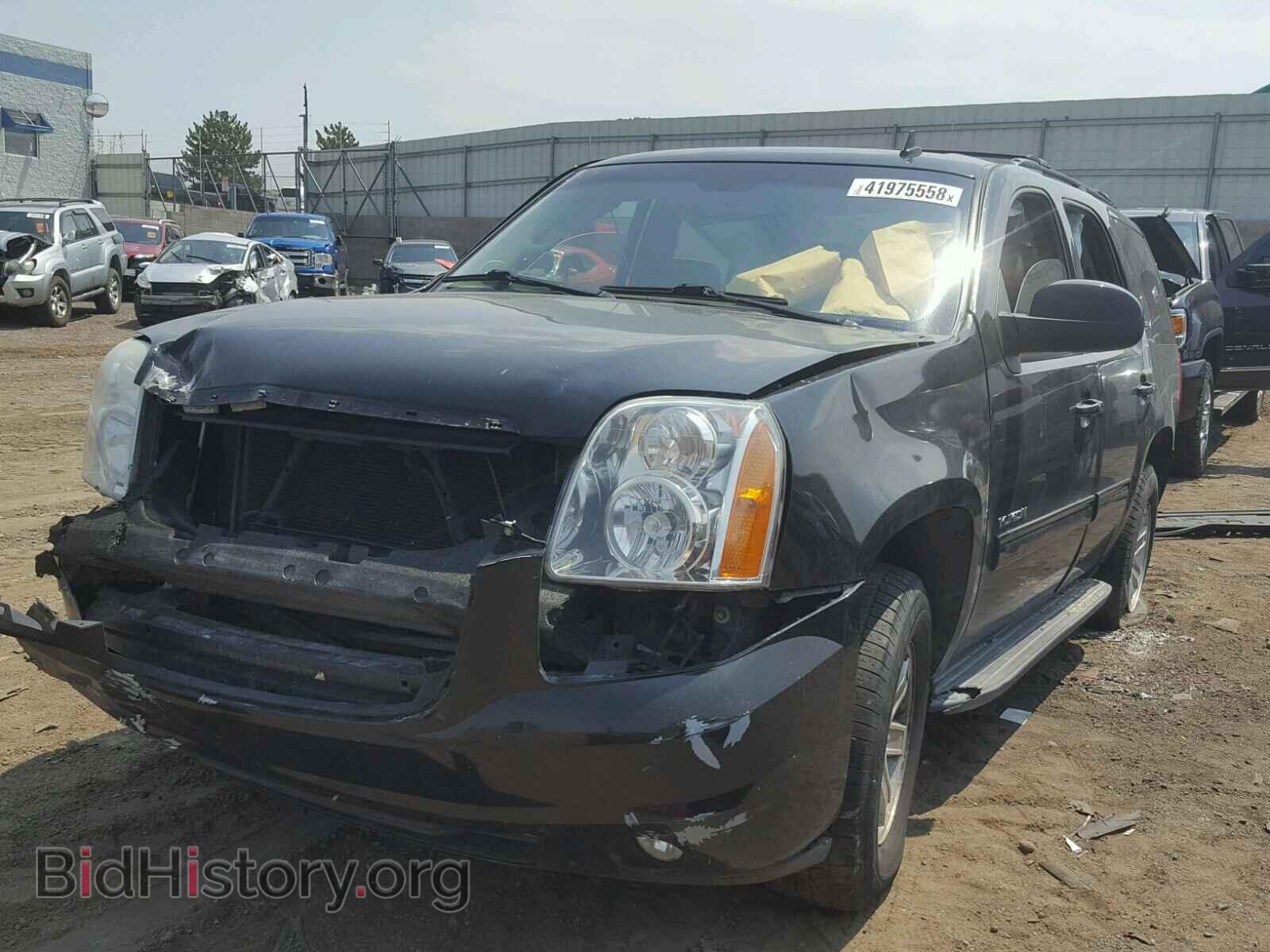 2012 GMC YUKON - VIN: 1GKS2CE00CR107258 - Фото 2