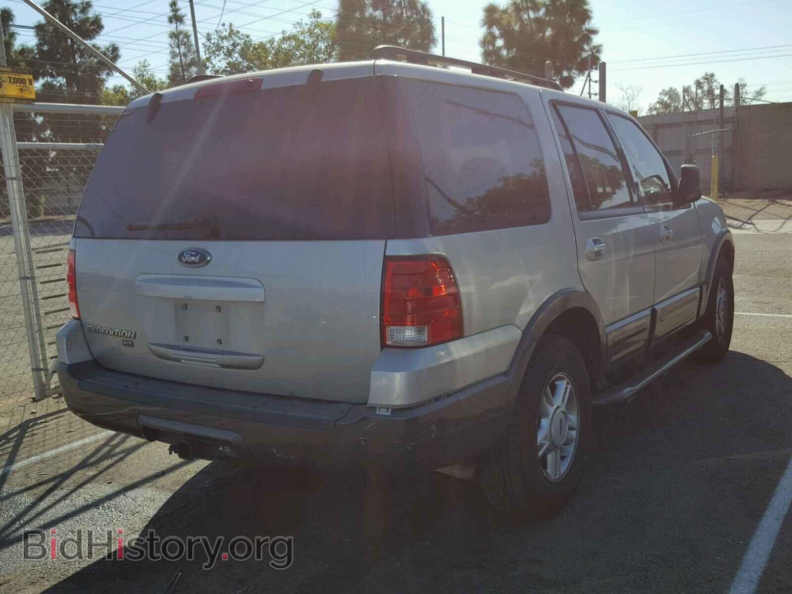 2005 FORD EXPEDITION - VIN: 1FMPU15555LA54585 - Фото 4