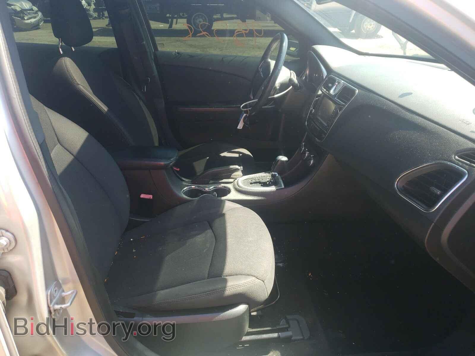 2012 CHRYSLER 200 - VIN: 1C3CCBBB8CN267817 - Фото 5