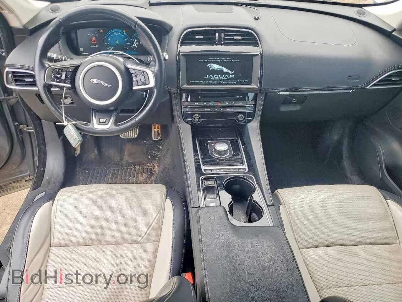 2017 JAGUAR F-PACE - VIN: SADCL2BV6HA893200 - Фото 8