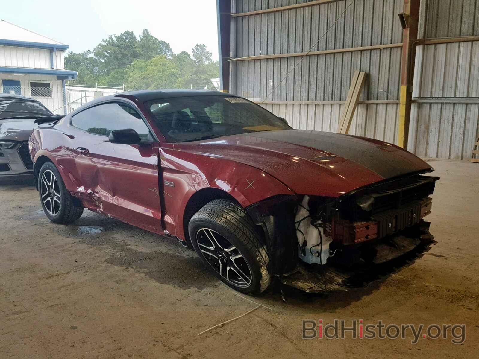 Photo 1FA6P8CF4J5106935 - FORD MUSTANG GT 2018
