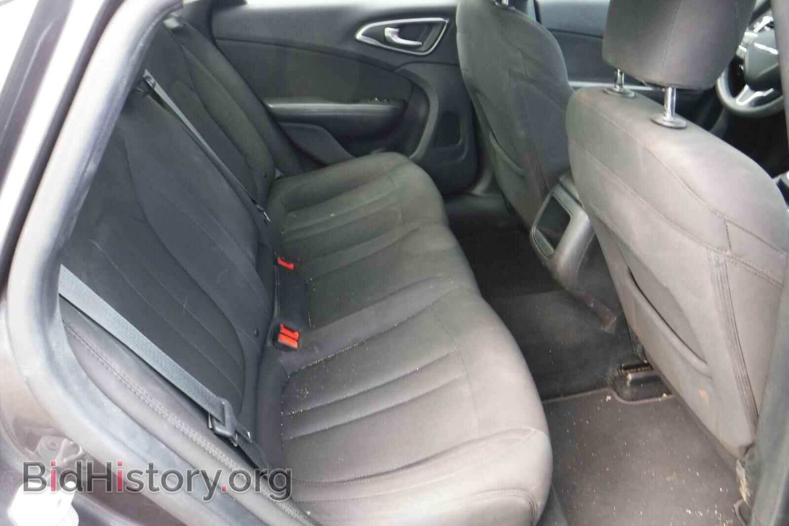 2015 CHRYSLER 200 - VIN: 1C3CCCAB1FN625190 - Фото 6