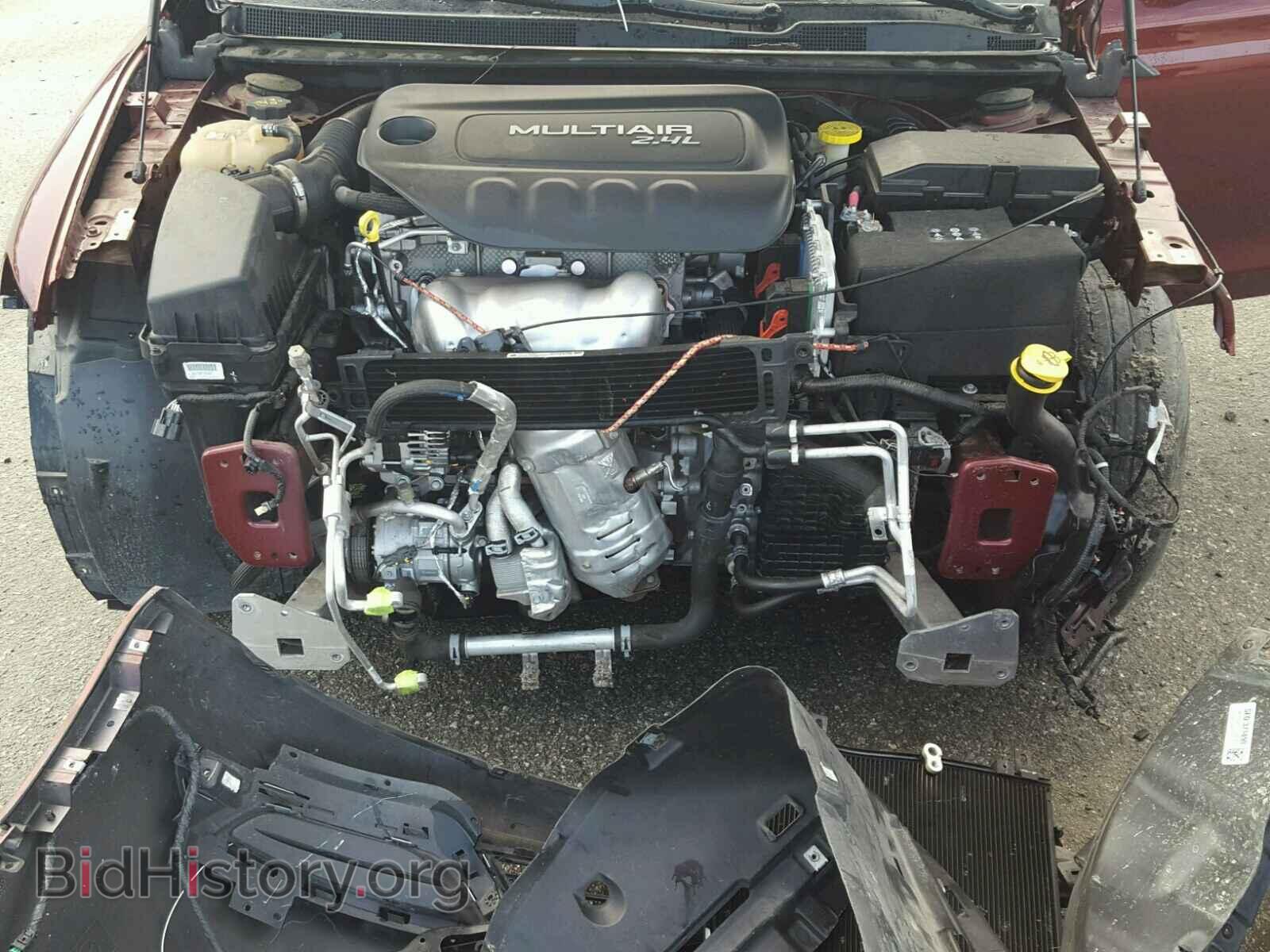 2016 CHRYSLER 200 - VIN: 1C3CCCAB1GN107145 - Фото 7