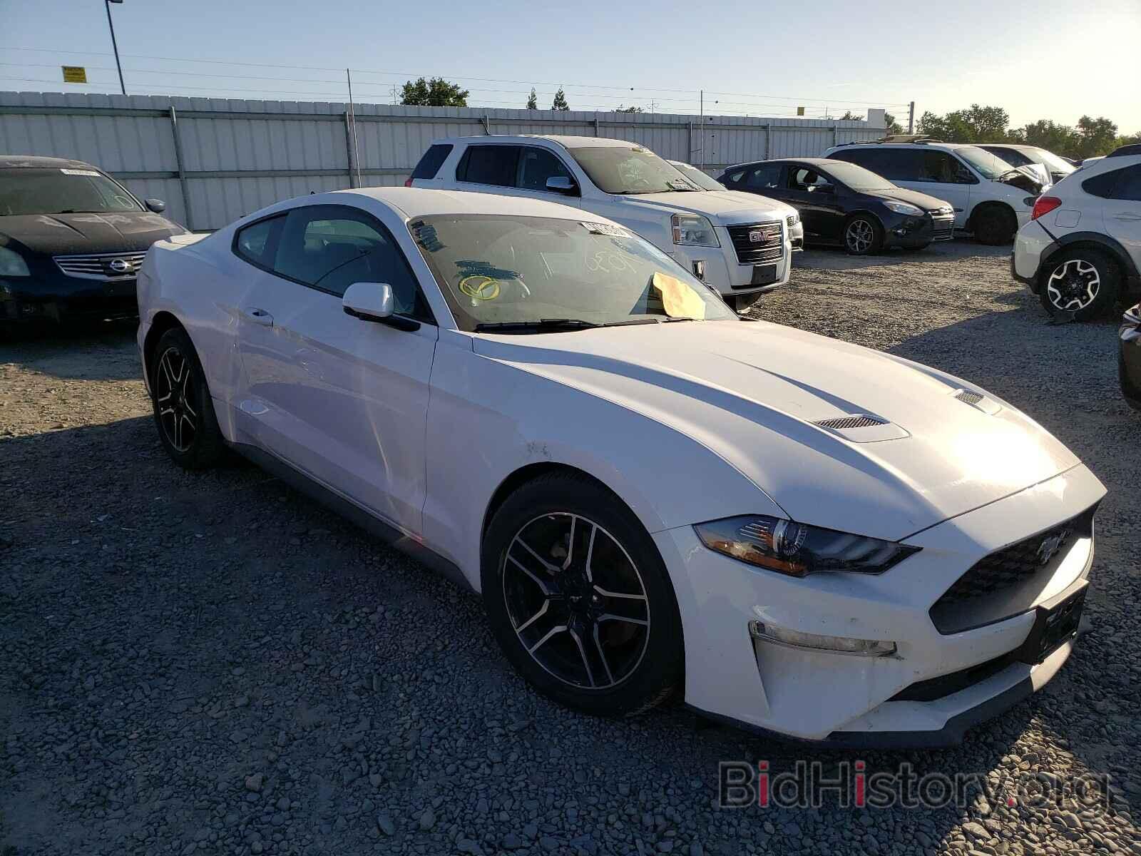 Photo 1FA6P8TH2L5137167 - FORD MUSTANG 2020