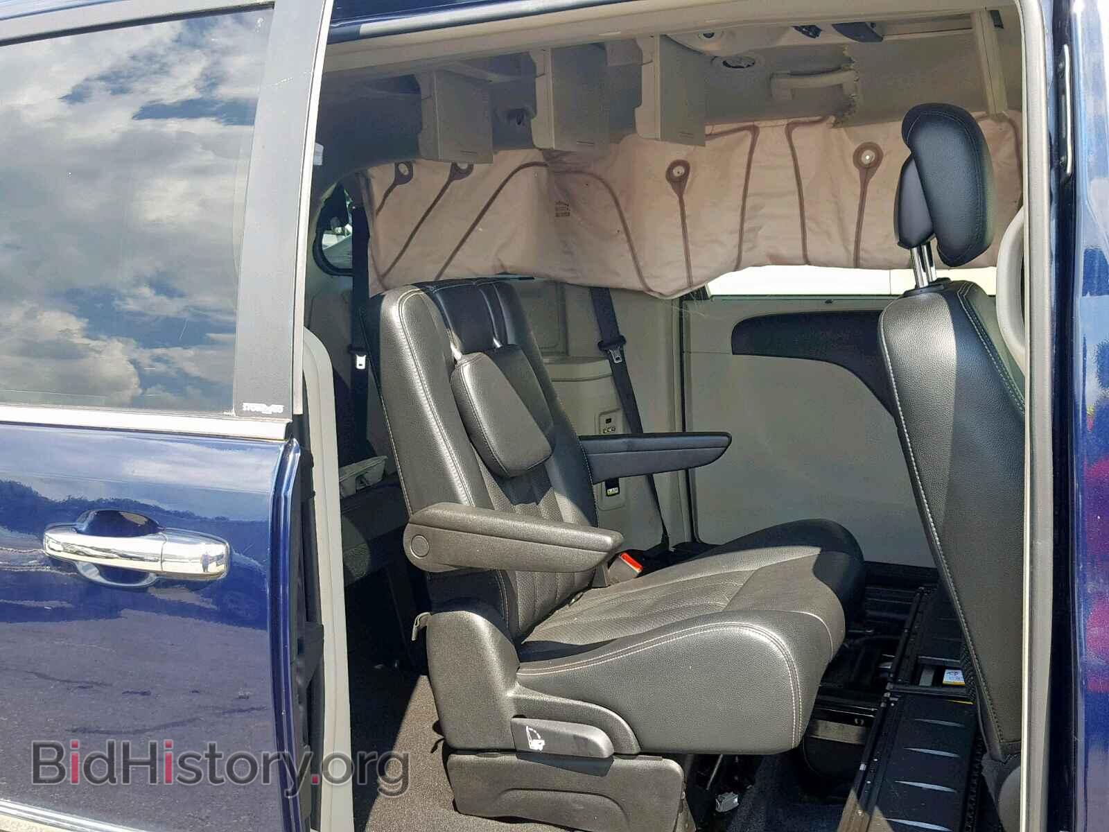 2013 CHRYSLER TOWN & COU - VIN: 2C4RC1CG2DR648903 - Фото 6