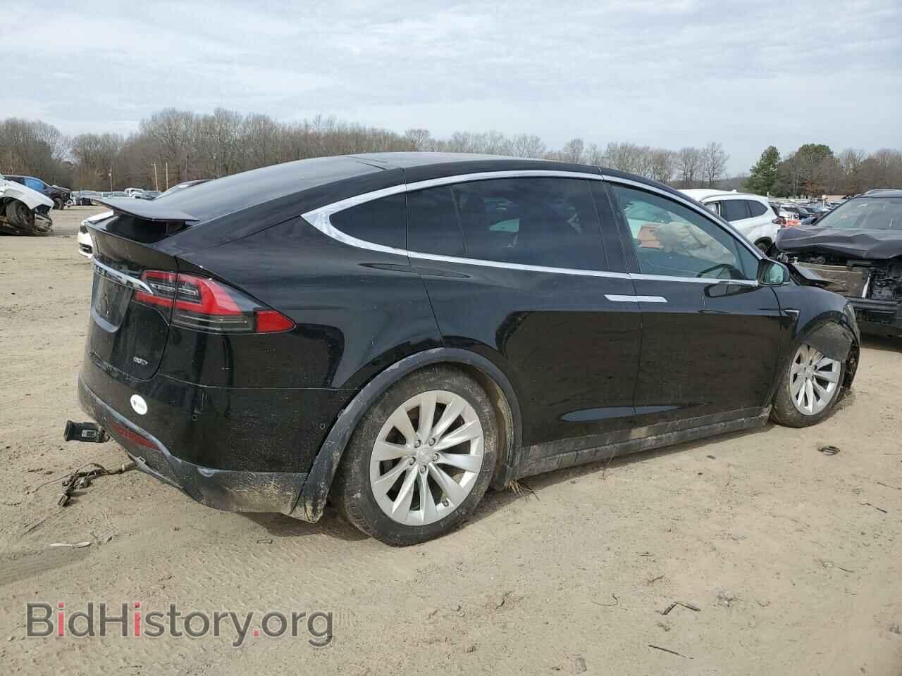 2017 TESLA MODEL X - VIN: 5YJXCDE2XHF049162 - Фото 3