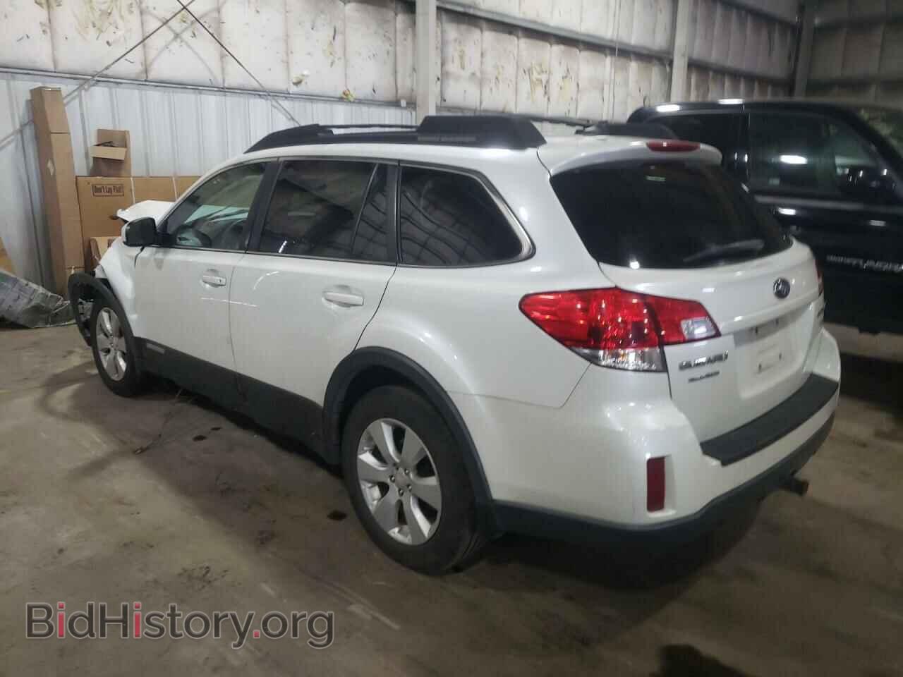 2011 SUBARU OUTBACK - VIN: 4S4BRBJC3B3411375 - Фото 2