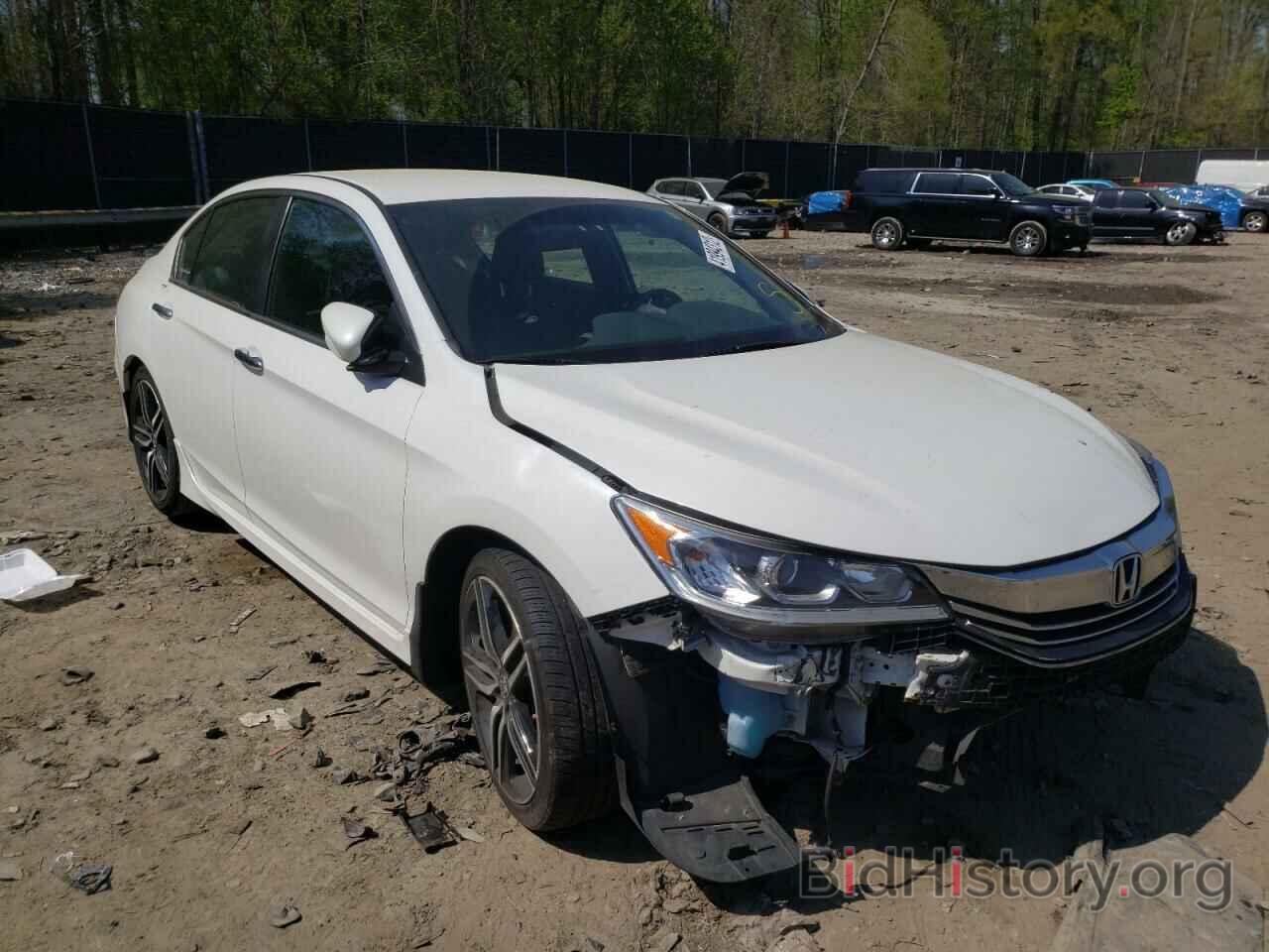 Photo 1HGCR2F13HA302596 - HONDA ACCORD 2017