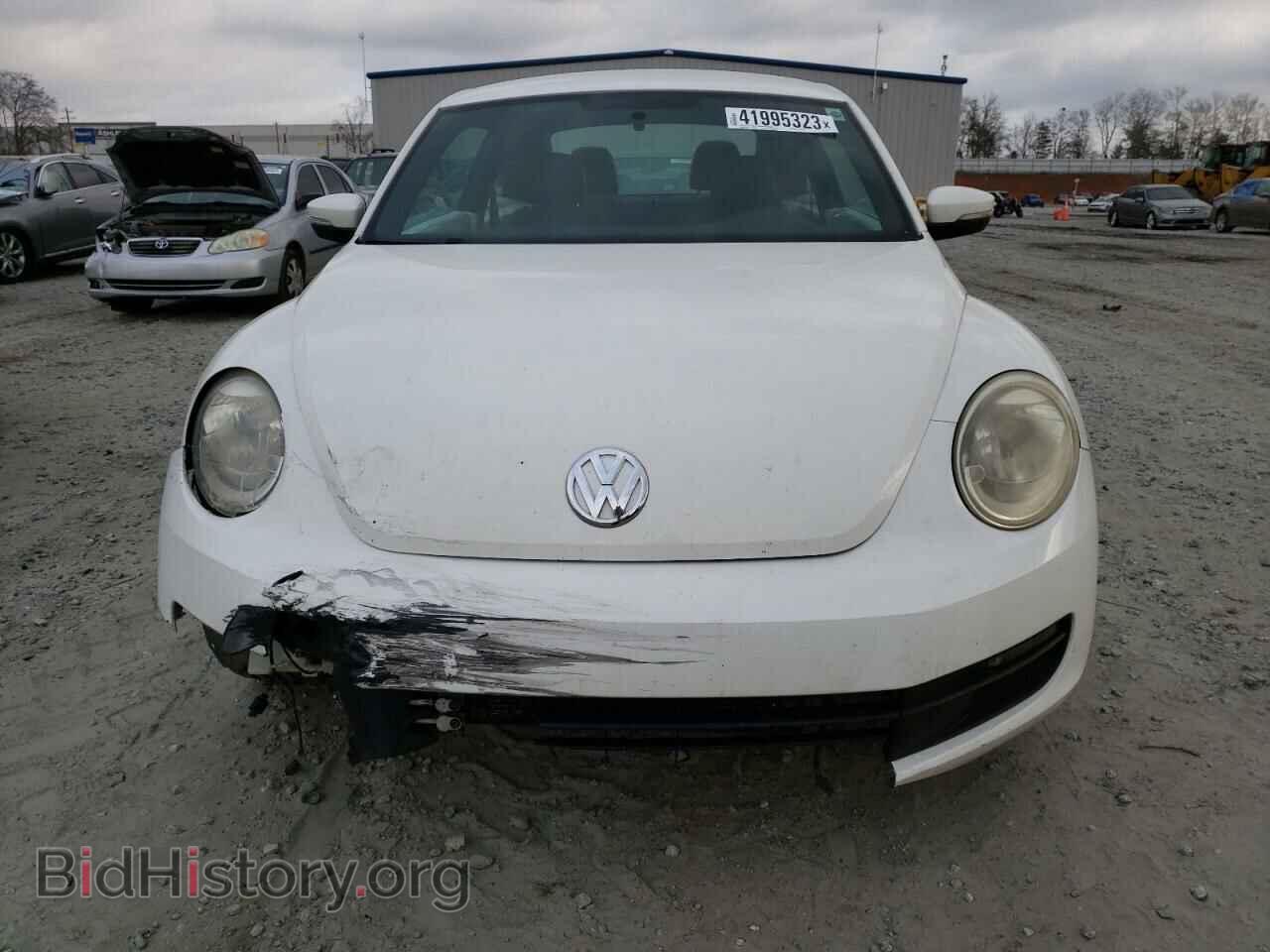 2012 VOLKSWAGEN BEETLE - VIN: 3VWJP7AT7CM641324 - Фото 5