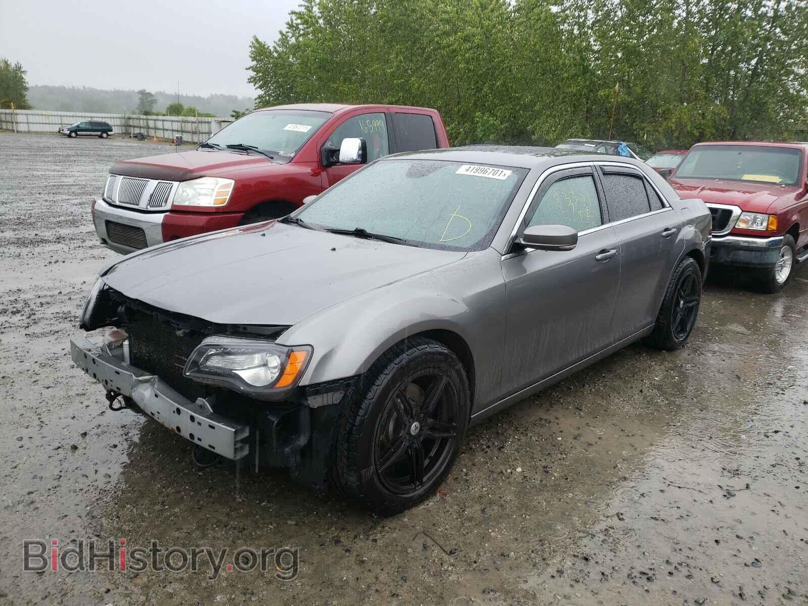 2012 CHRYSLER 300 - VIN: 2C3CCAJT0CH217121 - Фото 2