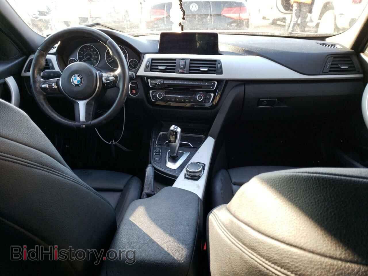 2016 BMW 3 SERIES - VIN: WBA8E5G55GNU19717 - Фото 8