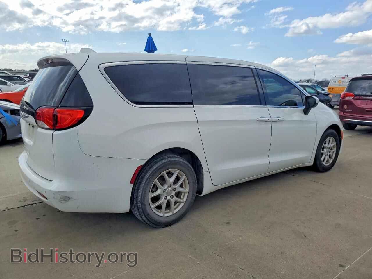 2017 CHRYSLER PACIFICA - VIN: 2C4RC1DG2HR518947 - Фото 3