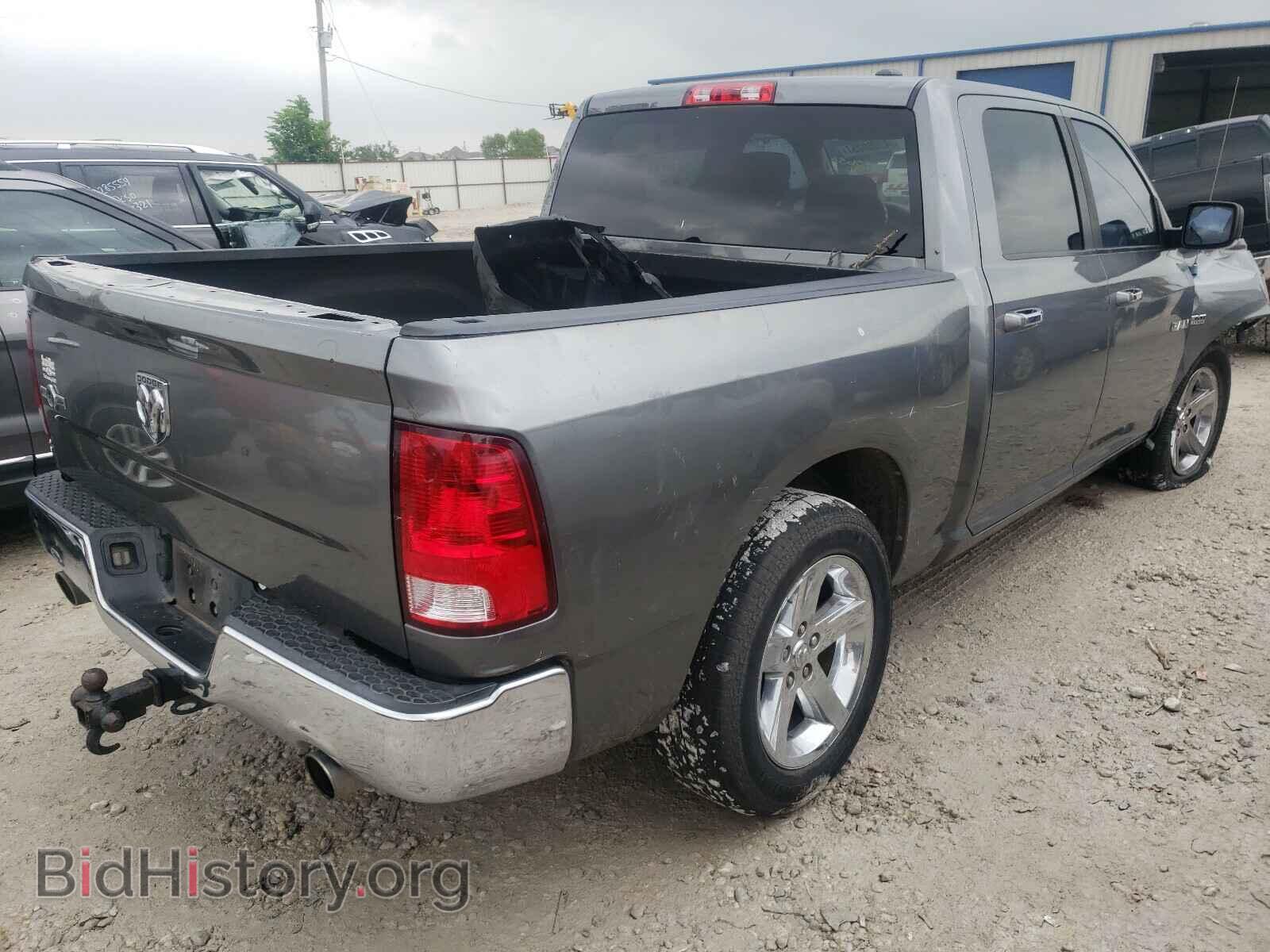 2010 DODGE RAM 1500 - VIN: 1D7RB1CT2AS195656 - Фото 4