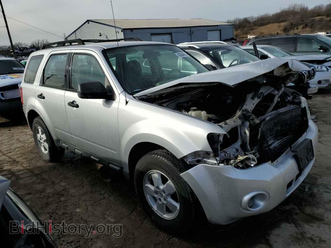 2010 FORD ESCAPE - VIN: 1FMCU0C75AKC76136 - Фото 4