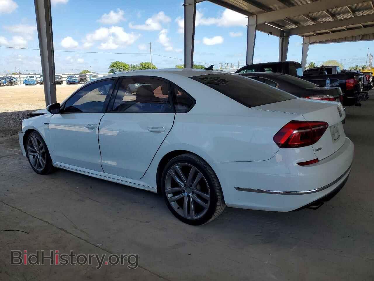 2018 VOLKSWAGEN PASSAT - VIN: 1VWAA7A38JC021498 - Фото 2