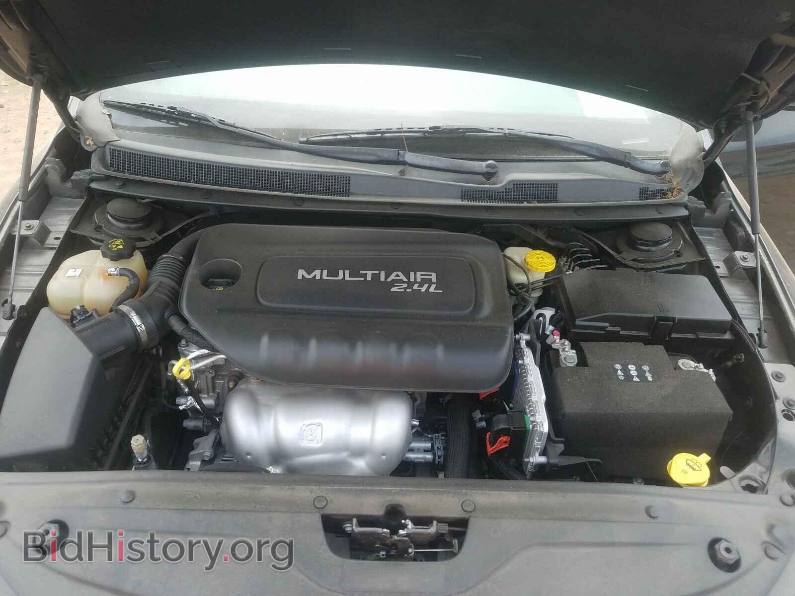 2016 CHRYSLER 200 - VIN: 1C3CCCAB2GN102729 - Фото 7