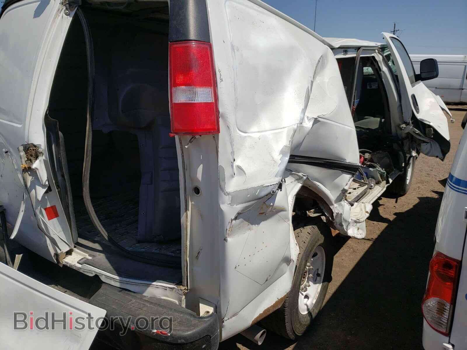 2012 GMC SAVANA - VIN: 1GTW7FCA4C1183284 - Фото 4