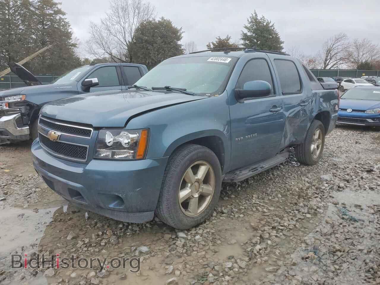 Photo 3GNMCEE0XBG398466 - CHEVROLET AVALANCHE 2011