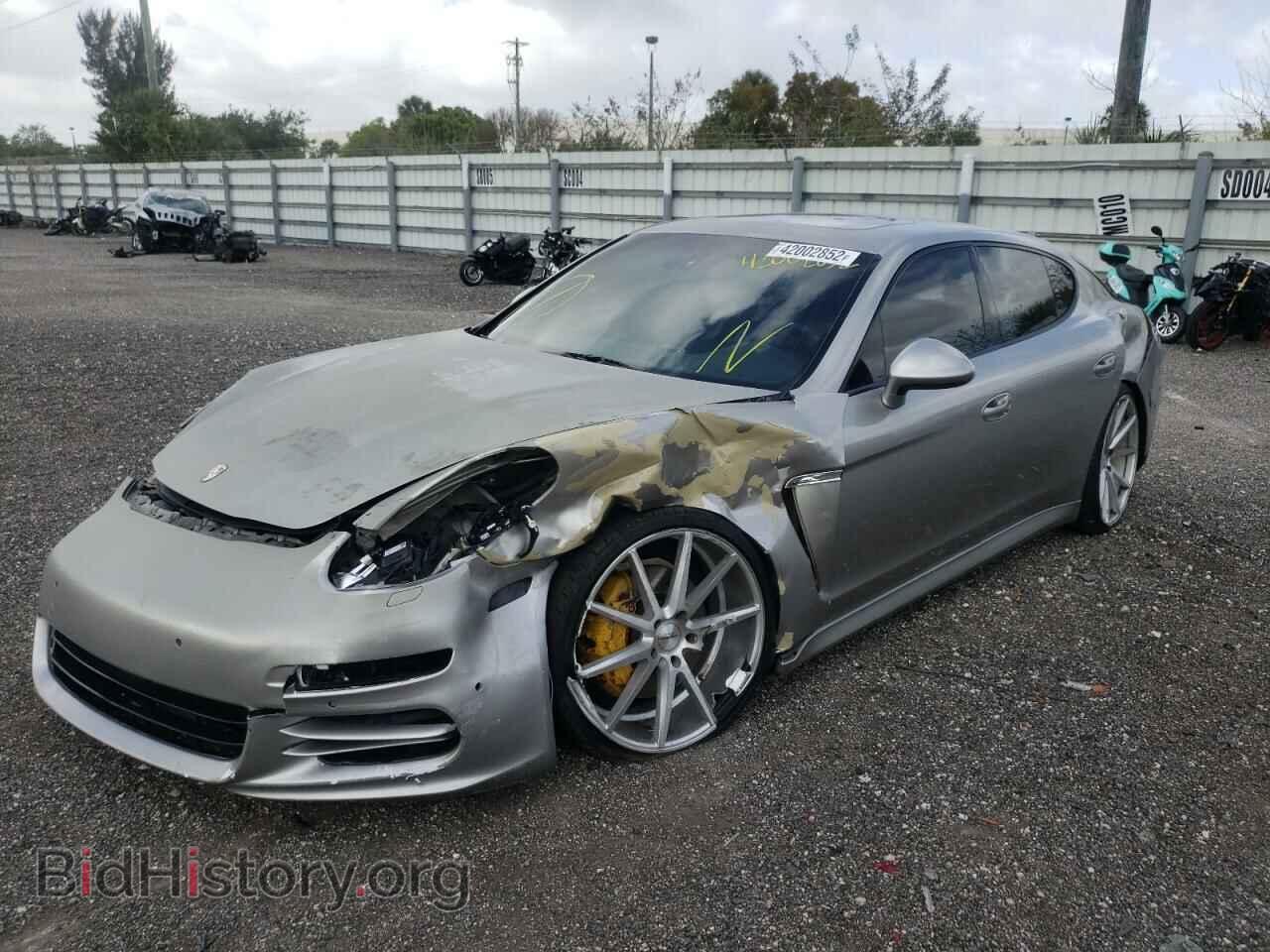 2013 PORSCHE PANAMERA - VIN: WP0AA2A74DL011306 - Фото 2