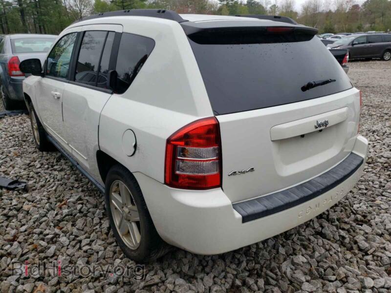 2010 Jeep COMPASS (VIN 1J4NF4FB7AD557495) — photo 3 of 10