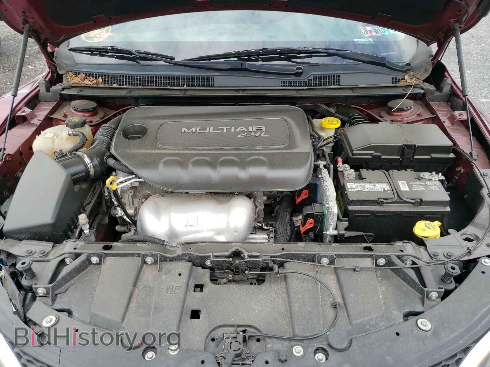 2016 CHRYSLER 200 - VIN: 1C3CCCAB4GN136414 - Фото 7