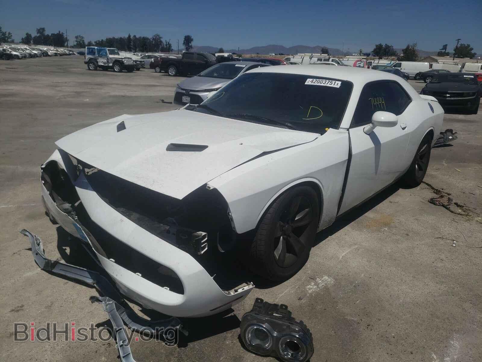 2018 DODGE CHALLENGER - VIN: 2C3CDZAGXJH317738 - Фото 2