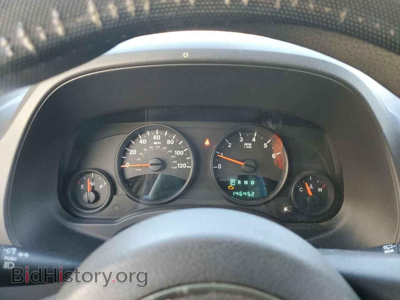 2011 JEEP COMPASS - VIN: 1J4NT1FA9BD219807 - Photo 9