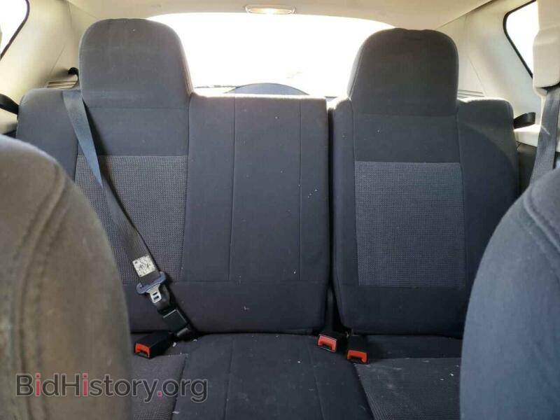 2011 Jeep COMPASS (VIN 1J4NT1FA9BD219807) — photo 10 of 13