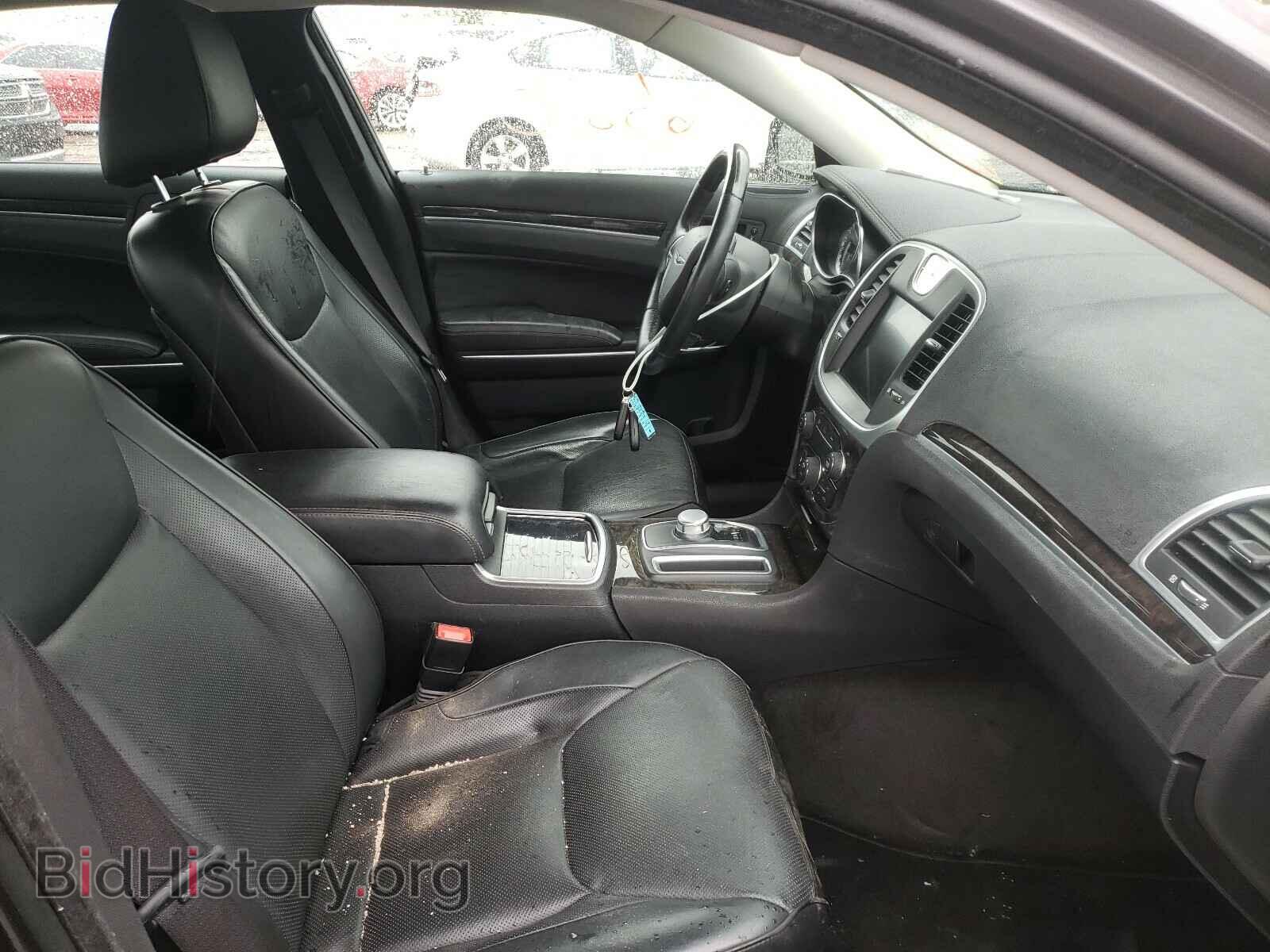 2016 CHRYSLER 300 - VIN: 2C3CCAEG9GH181724 - Фото 5