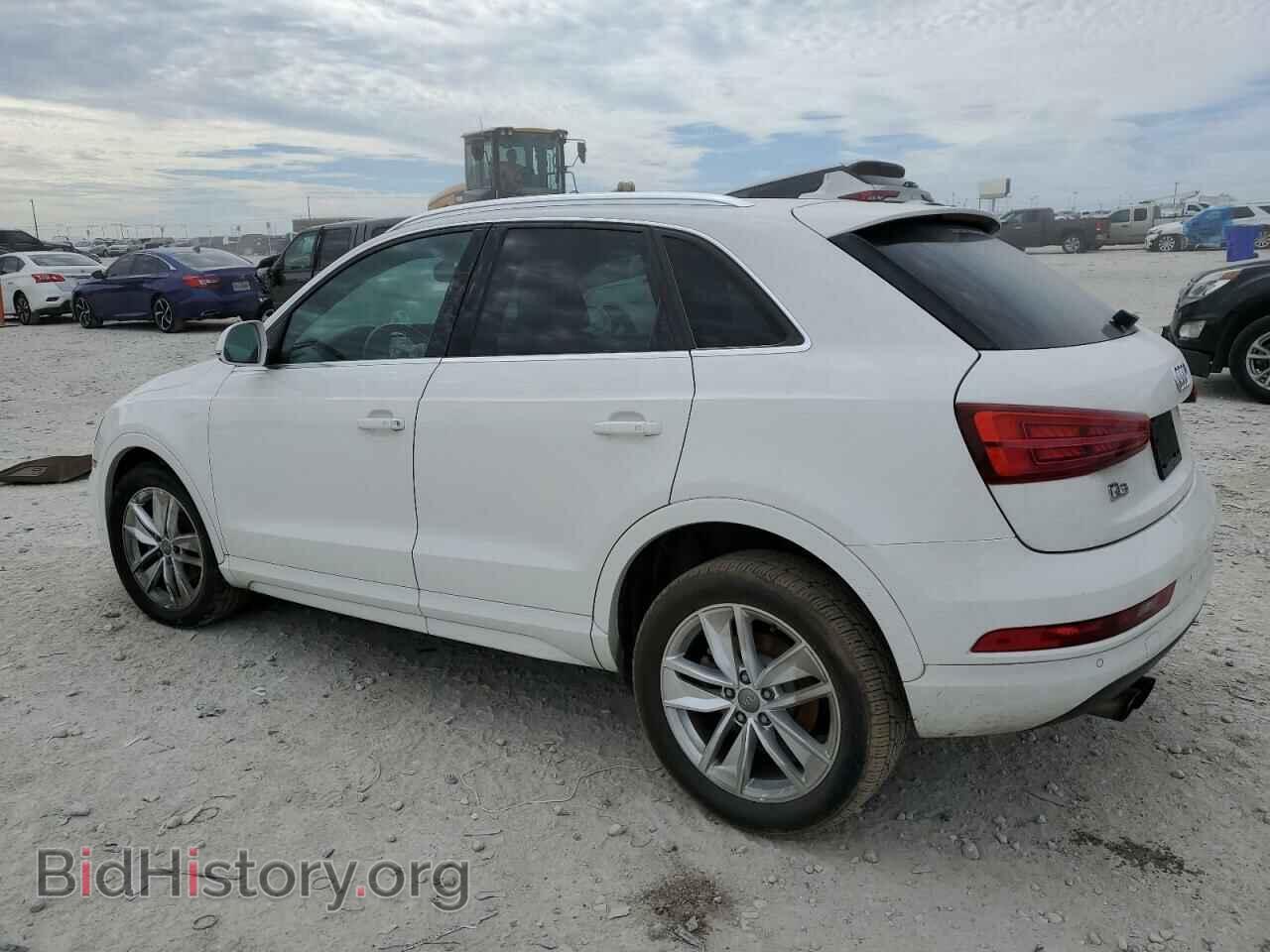 2016 AUDI Q3 - VIN: WA1BFCFS0GR010786 - Фото 2