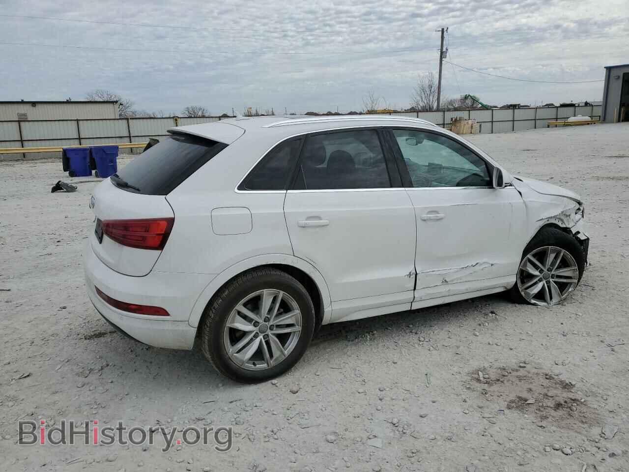 2016 AUDI Q3 - VIN: WA1BFCFS0GR010786 - Фото 3