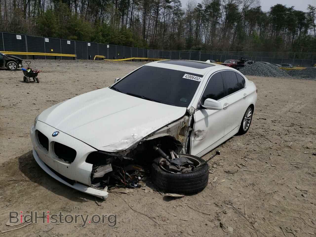 2011 BMW 5 SERIES - VIN: WBAFR7C55BC602486 - Фото 2
