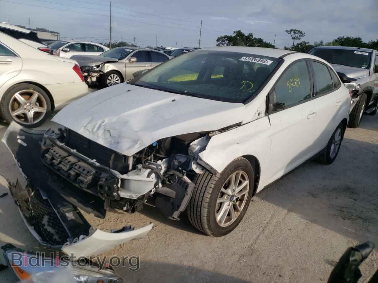 2017 FORD FOCUS - VIN: 1FADP3F24HL217784 - Фото 2