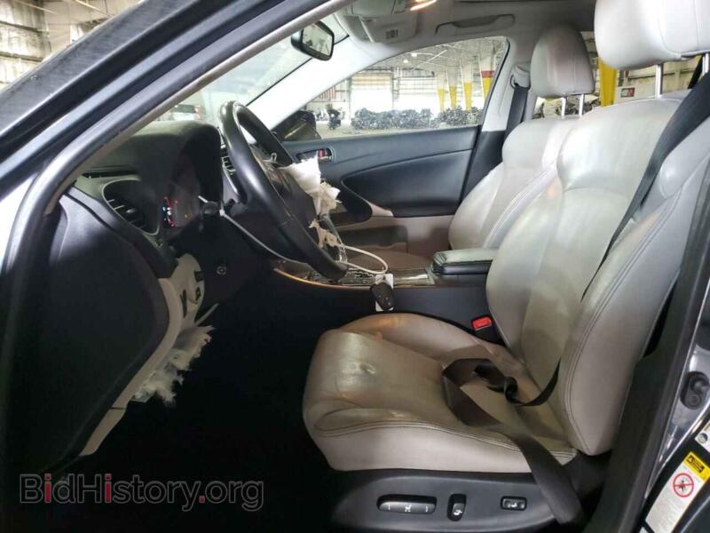 2010 Lexus IS (VIN JTHCF5C28A5043722) — фото 7 из 12