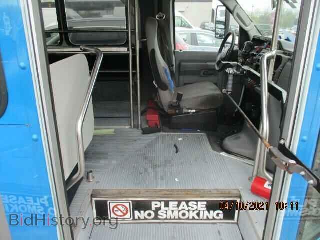 2010 FORD ECONOLINE - VIN: 1FDFE4FS8ADA86790 - Photo 6