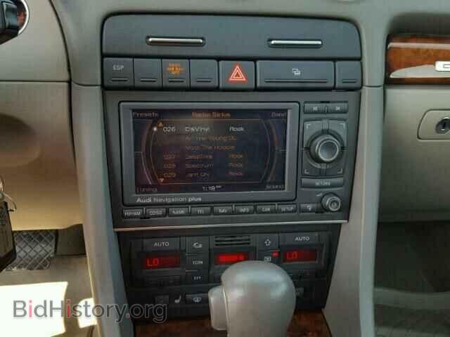 2009 AUDI A4 - VIN: WAUDH48H09K011137 - Фото 9