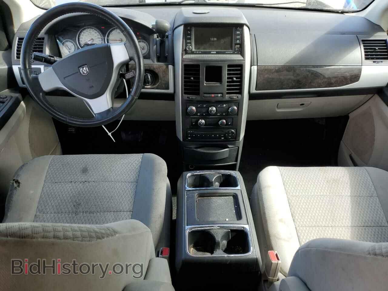 2010 DODGE CARAVAN - VIN: 2D4RN5D17AR125130 - Фото 8
