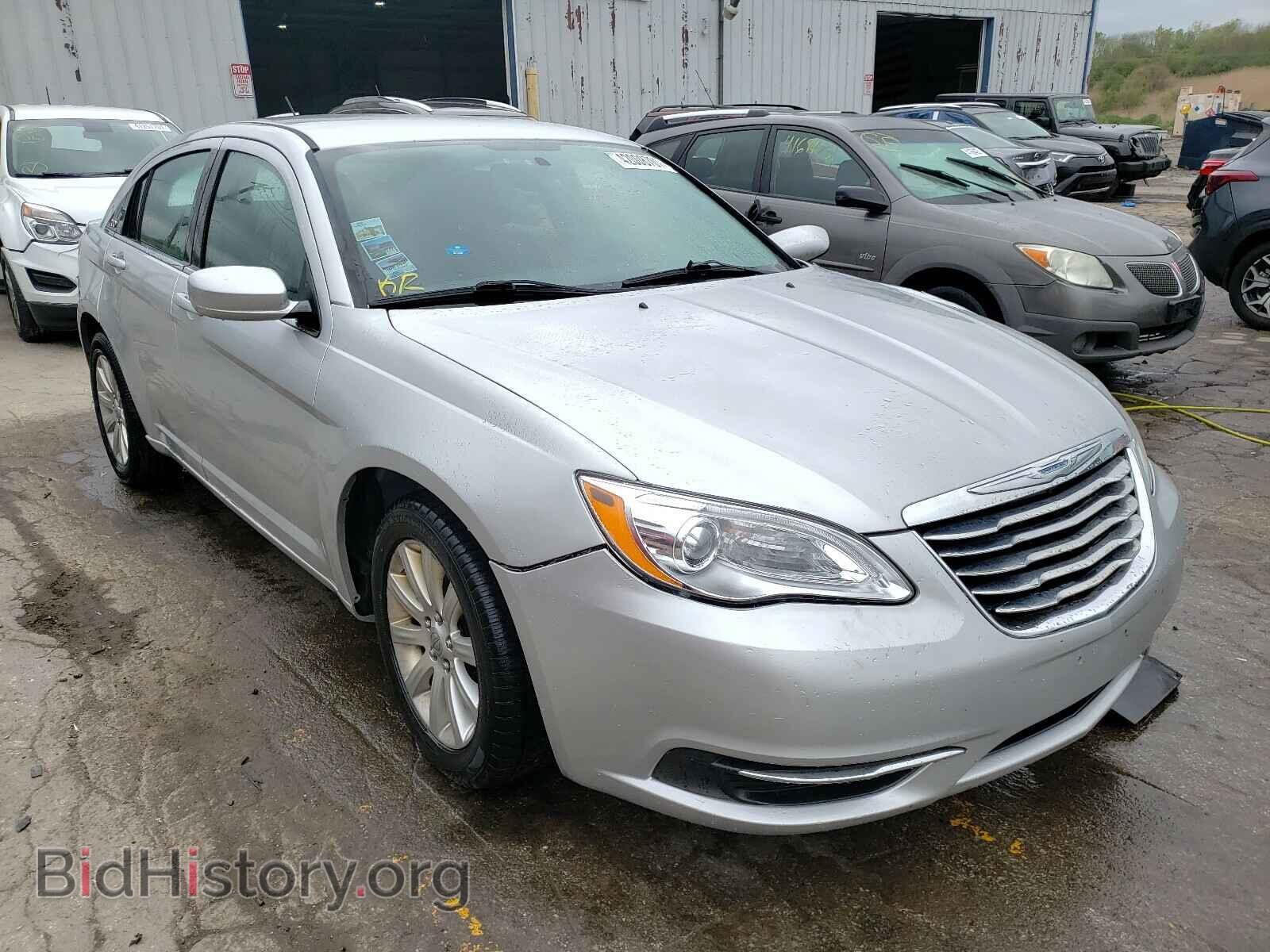 Фотография 1C3CCBBG5CN174023 - CHRYSLER 200 2012