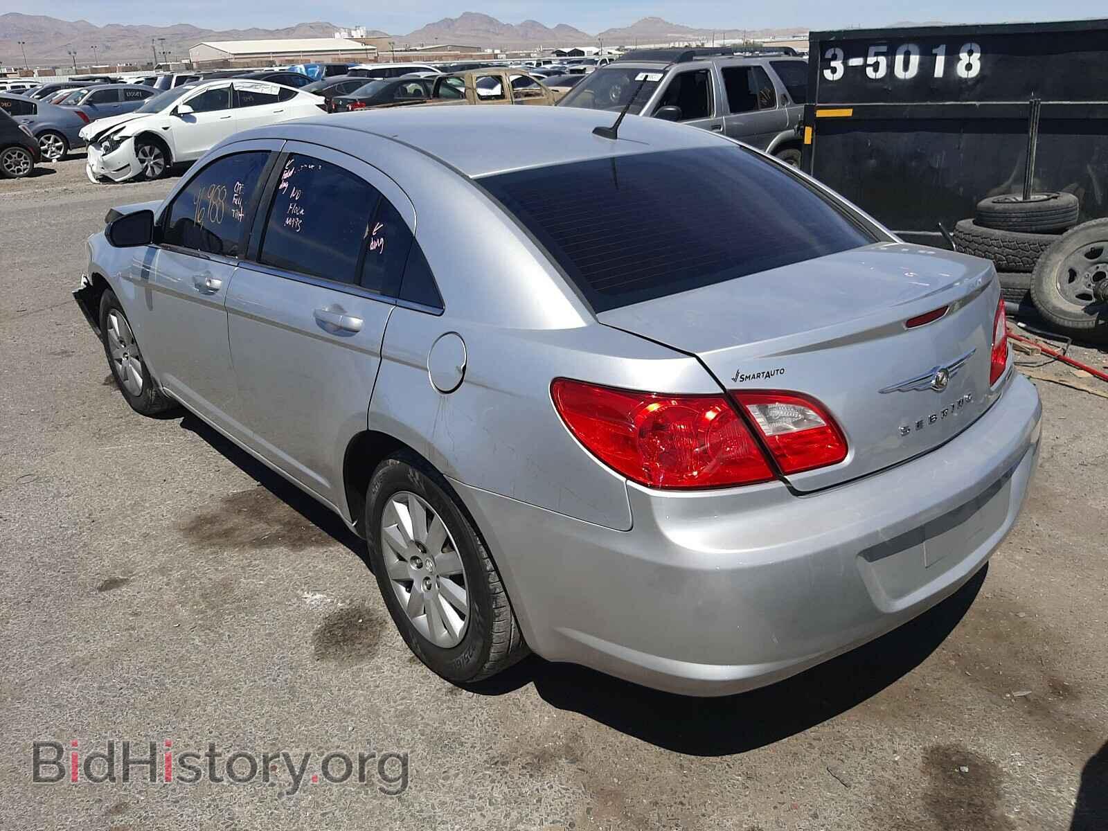2010 CHRYSLER SEBRING - VIN: 1C3CC4FB6AN179934 - Фото 3