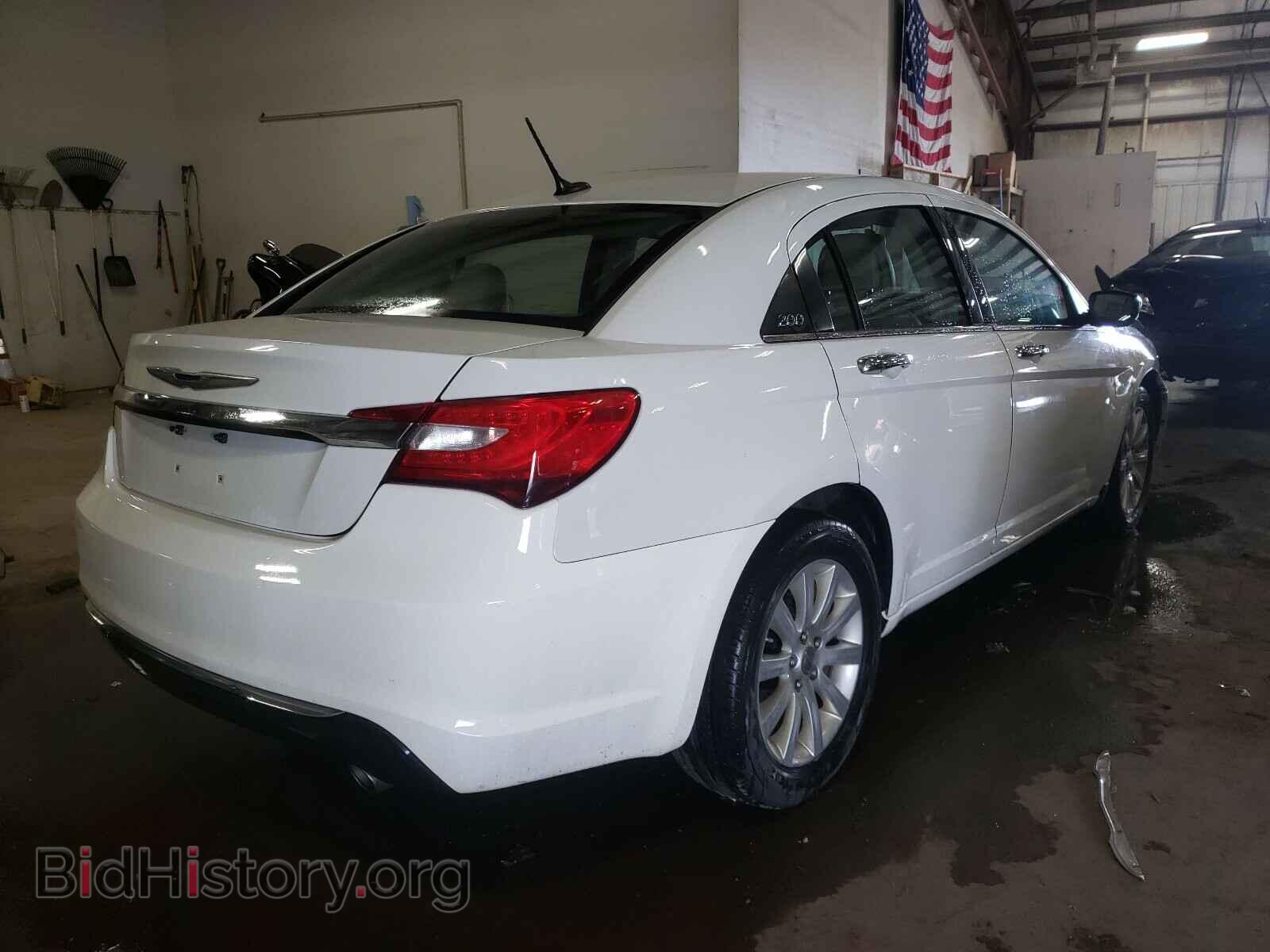 2013 CHRYSLER 200 - VIN: 1C3CCBCG5DN724255 - Photo 4