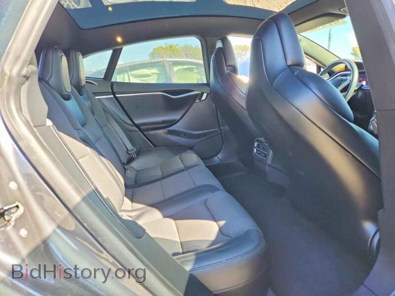 2017 Tesla MODEL S (VIN 5YJSA1E23HF215004) — photo 10 of 12