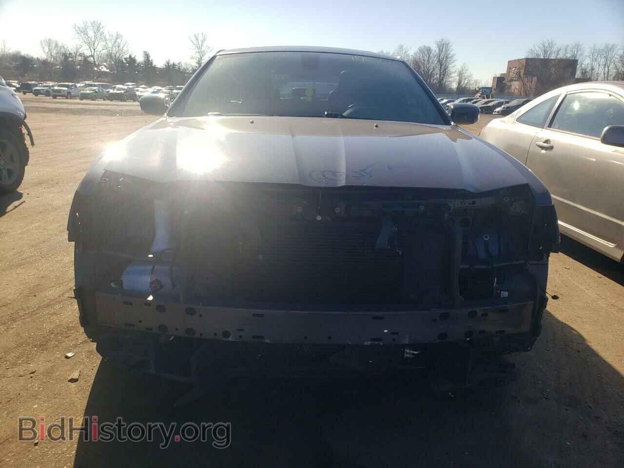 2018 CHRYSLER 300 - VIN: 2C3CCABG3JH266988 - Фото 5