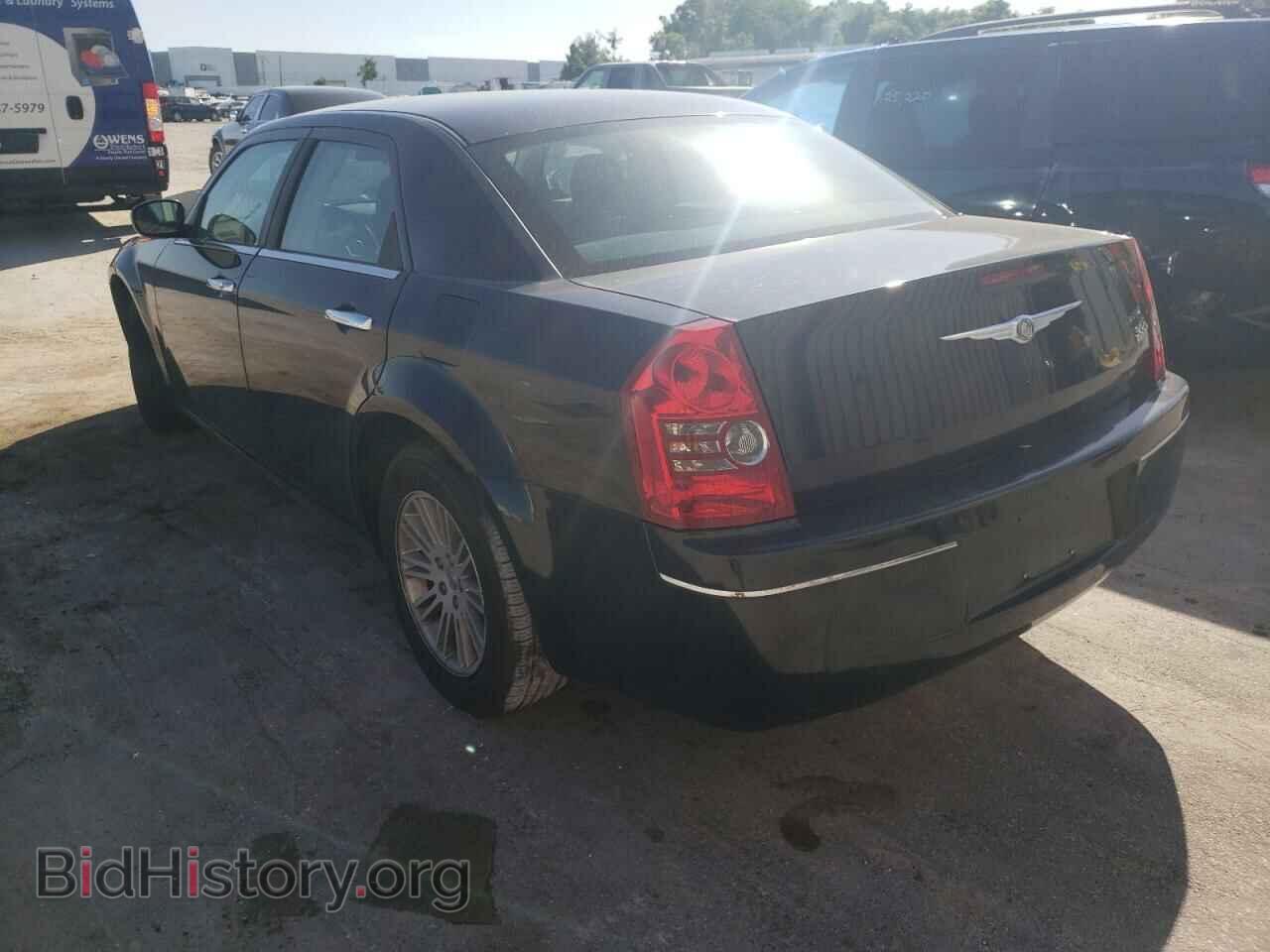 2010 CHRYSLER 300 - VIN: 2C3CA4CD6AH105126 - Фото 3