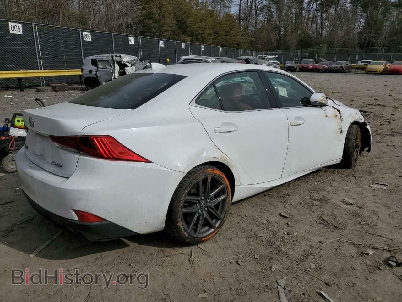 2017 LEXUS IS - VIN: JTHBA1D2XH5056399 - Фото 3