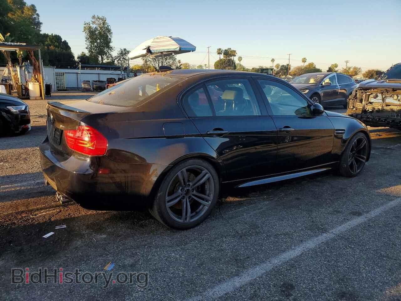2009 BMW M3 - VIN: WBSPM93559E201173 - Фото 3