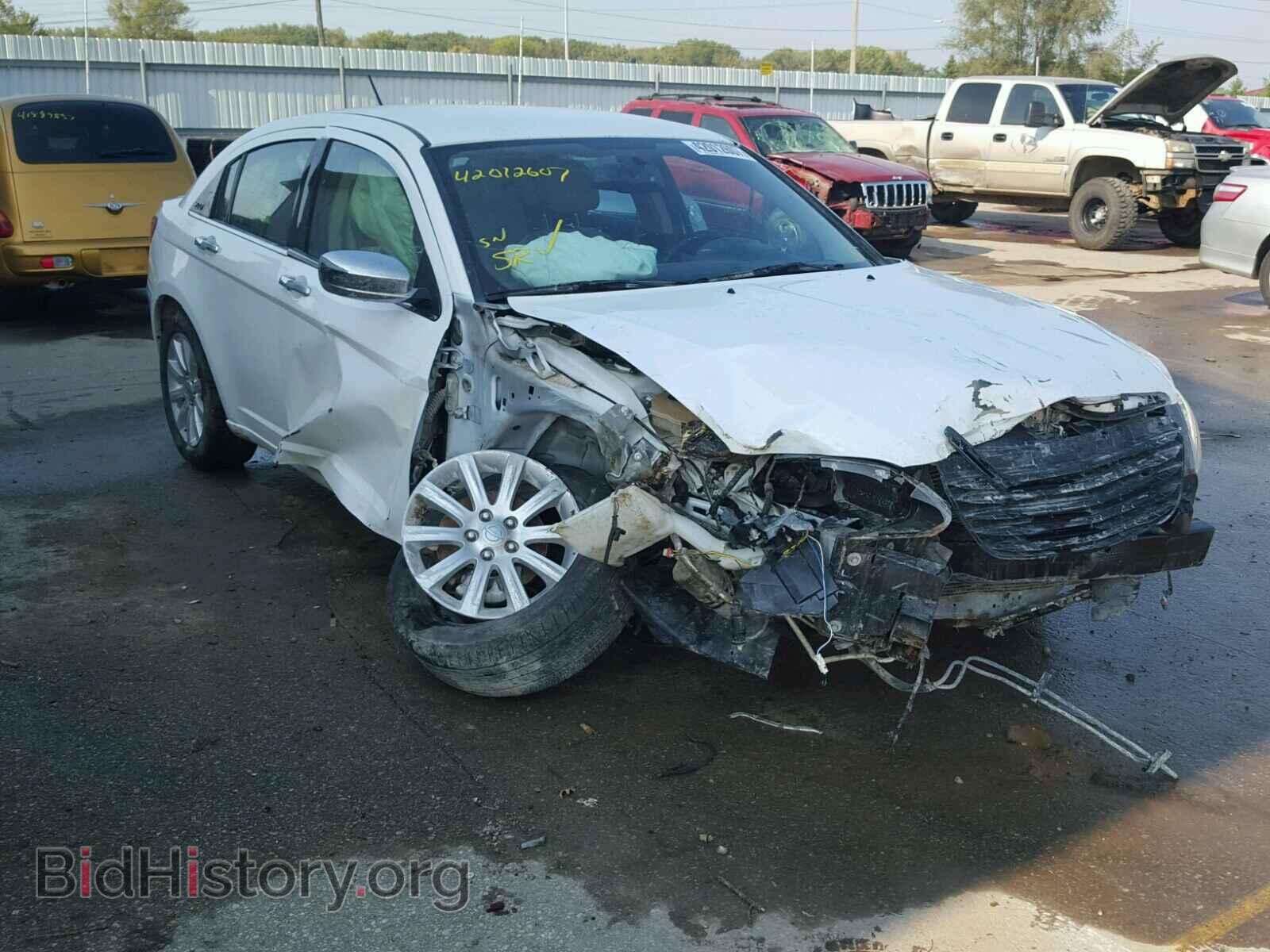 Фотография 1C3CCBCG1DN751923 - CHRYSLER 200 2013