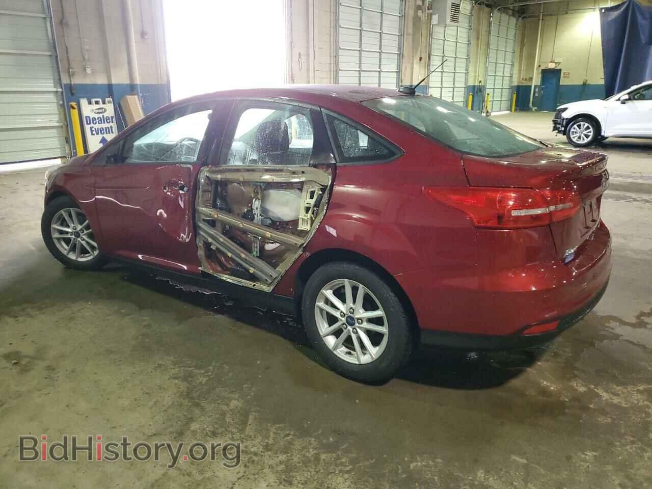 2016 FORD FOCUS - VIN: 1FADP3F2XGL261576 - Photo 2