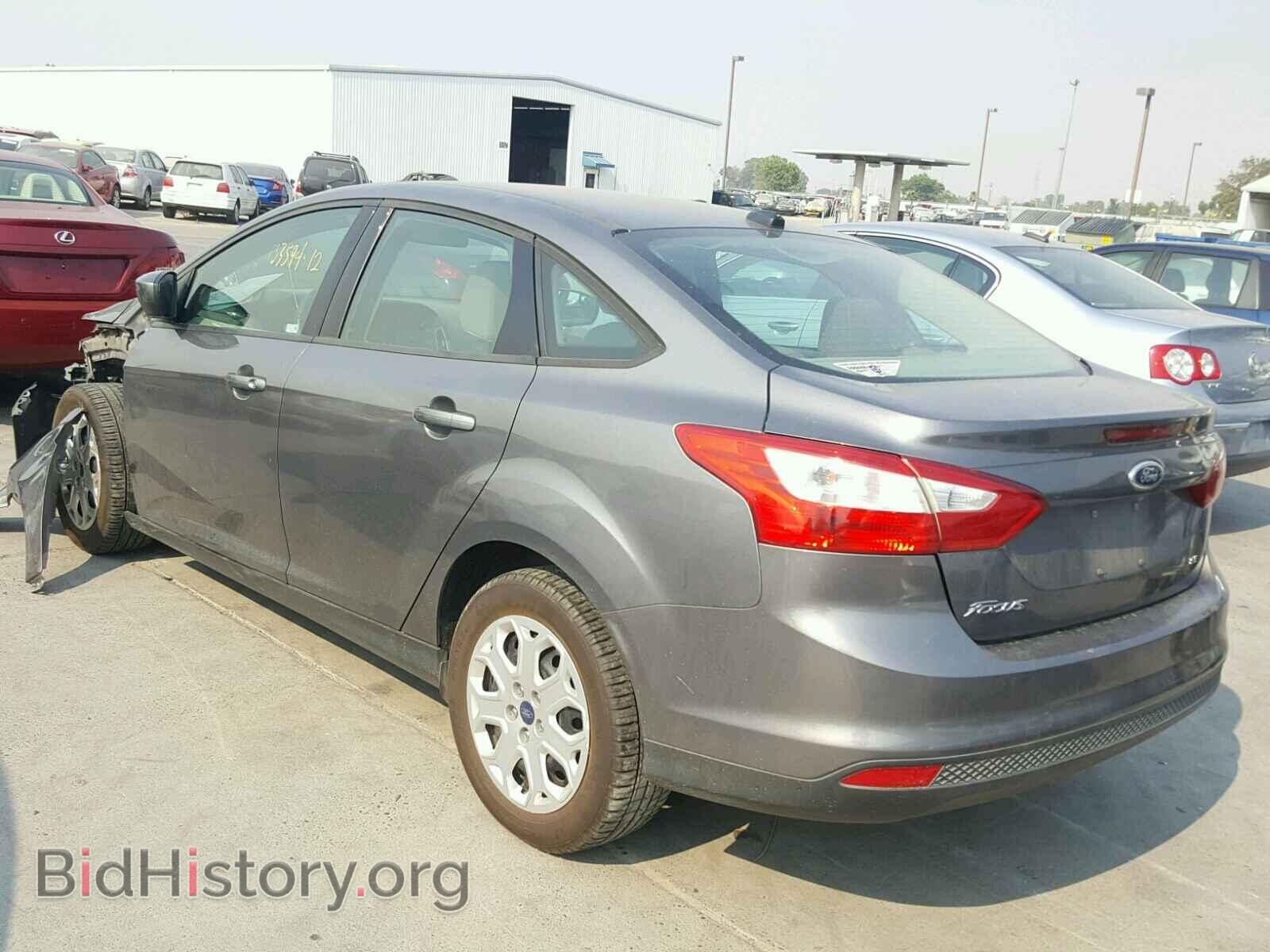2012 Ford FOCUS (VIN 1FAHP3F22CL431442) — фото 3 из 10
