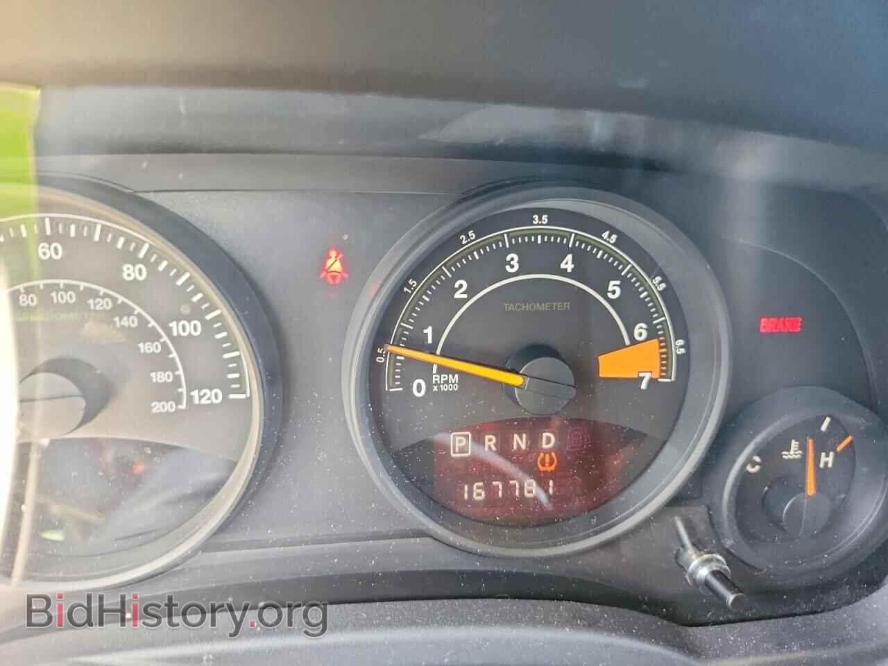 2014 JEEP COMPASS - VIN: 1C4NJCBBXED660551 - Фото 9